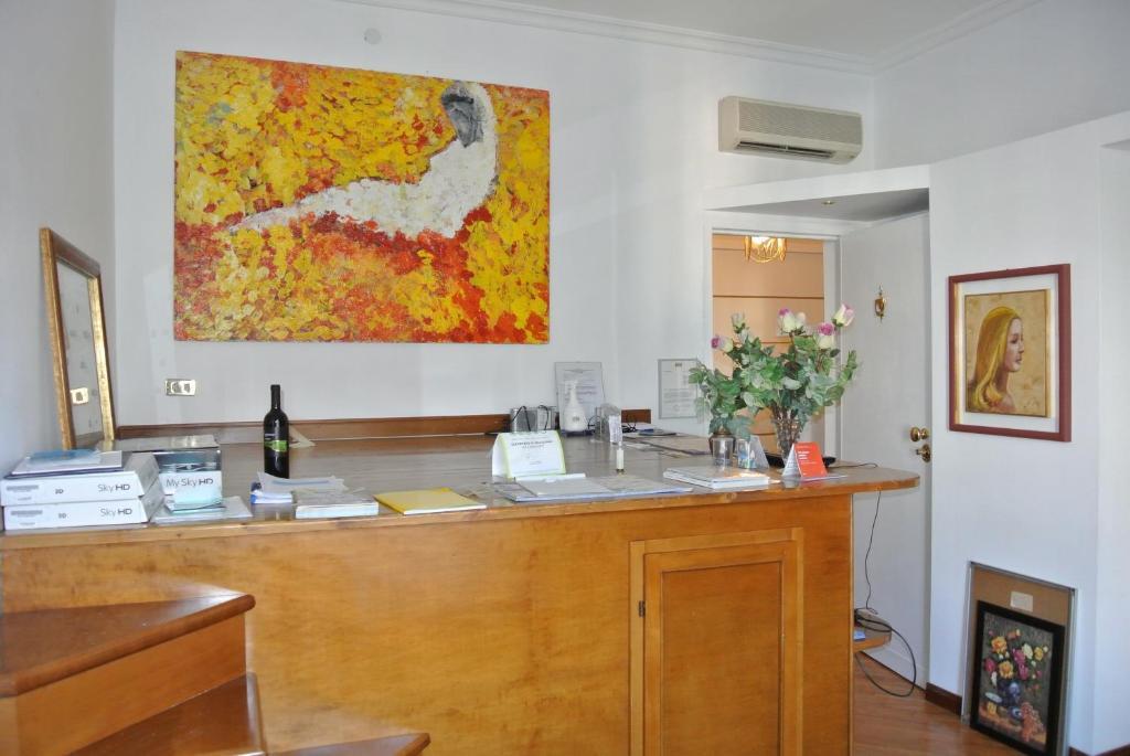 Le Petit Real Hotel Roma Ngoại thất bức ảnh